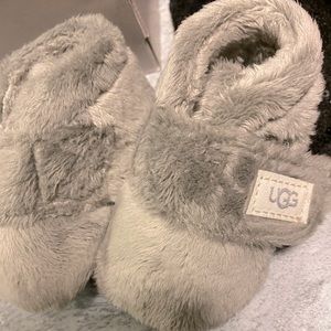 Grey Unisex Infant Crib Ugg Boots